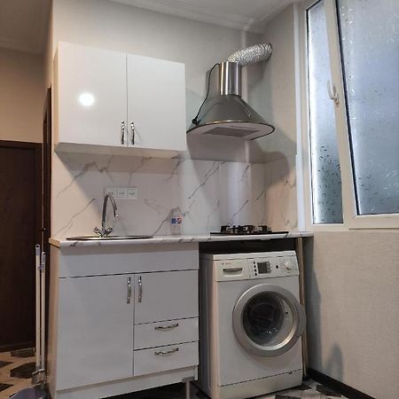 Hello 2 Apartment Tbilisi Exterior photo